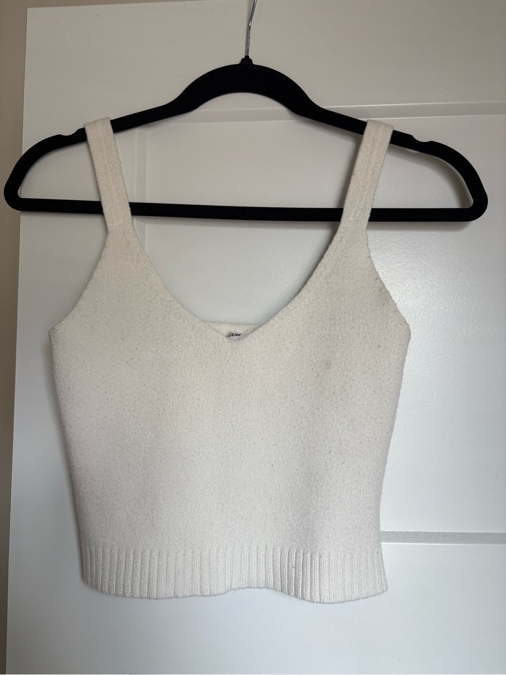 Cream V-Neck Knit Tank